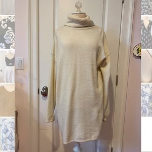 Forever 21 Turtleneck Dress